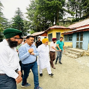 15 ਸਾਲਾਂ ਤੋਂ ਬੰਦ ਪਿਆ ਡਲਹੌਜ਼ੀ ਸਥਿਤ ਪੰਜਾਬ ਦਾ ਇੱਕੋ-ਇੱਕ ਸਰਕਾਰੀ ਰੇਸ਼ਮ ਬੀਜ ਉਤਪਾਦਨ ਸੈਂਟਰ ਮਾਨ ਸਰਕਾਰ ਵੱਲੋਂ ਮੁੜ ਸ਼ੁਰੂ