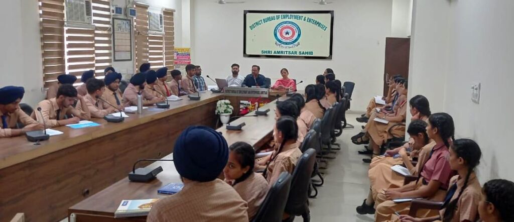 19 July PN 3 Rozgar (3)