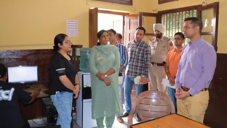 ਨੌਜਵਾਨਾਂ ਨੂੰ ਸਵੈ ਰੋਜ਼ਗਾਰ ਵਿੱਚ ਸਥਾਪਿਤ ਹੋਣ ਲਈ ਕੰਪਿਊਟਰ ਸਿੱਖਿਆ ਜ਼ਰੂਰੀ –ਡਿਪਟੀ ਕਮਿਸ਼ਨਰ