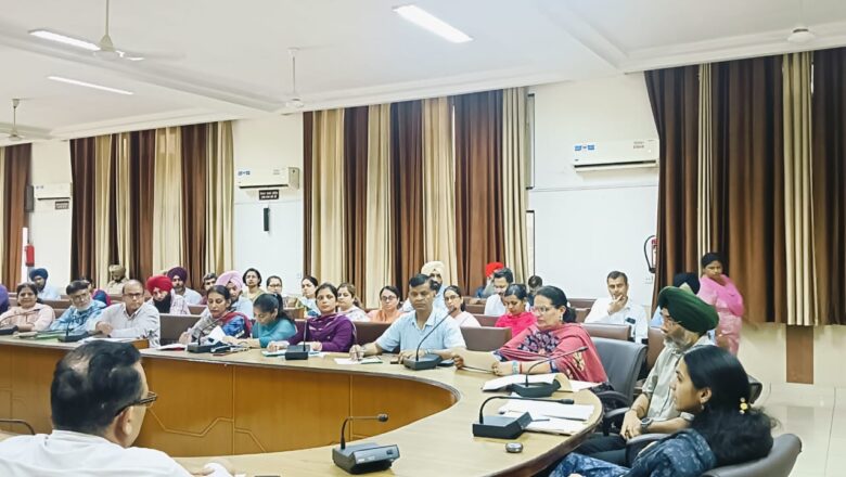 ਵਿਦਿਆਰਥੀਆਂ ‘ਚ ਲੀਡਰਸ਼ਿਪ ਦੇ ਹੁਨਰ ਨੂੰ ਵਿਕਸਤ ਕਰਨ ਲਈ ਸਰਕਾਰੀ ਸਕੂਲਾਂ ‘ਚ ਬਾਲ ਸੰਸਦ ਆਰੰਭ ਕੀਤੀ ਜਾਵੇਗੀ