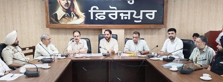 ਮਾਨਸੂਨ ਸੀਜ਼ਨ ਦੌਰਾਨ ਵੱਧ ਤੋਂ ਵੱਧ ਪੌਦੇ ਲਗਾਉਣ ਲਈ ਡਿਪਟੀ ਕਮਿਸ਼ਨਰ ਨੇ ਵੱਖ-ਵੱਖ ਵਿਭਾਗਾਂ ਦੇ ਅਧਿਕਾਰੀਆਂ ਨਾਲ ਕੀਤੀ ਮੀਟਿੰਗ