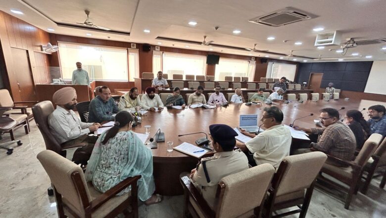 ਭਾਰਤੀ ਰੈਡ ਕਰਾਸ ਸੁਸਾਇਟੀ ਰਾਹੀਂ ਆਮ ਲੋਕਾਂ ਨੂੰ ਵੱਧ ਤੋਂ ਵੱਧ ਸਹੂਲਤਾਂ ਮੁਹੱਈਆਂ ਕਰਵਾਉਣੀਆਂ ਬਣਾਈਆਂ ਜਾਣ ਯਕੀਨੀ : ਸ ਜਸਪ੍ਰੀਤ ਸਿੰਘ
