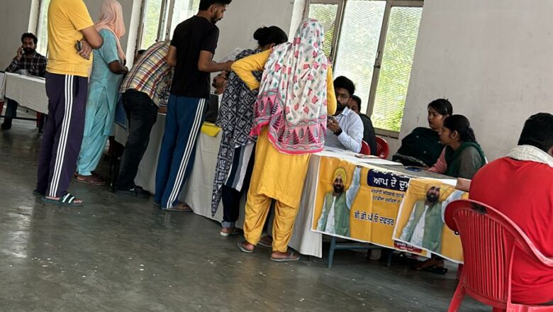 ਪਿੰਡ ਬਾਦਲ ਵਿਖੇ ਲਗਾਇਆ ਜਨ ਸੁਵਿਧਾ ਕੈਂਪ