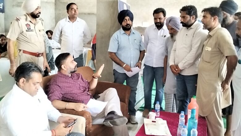 ਸਰਕਾਰ ਤੁਹਾਡੇ ਦੁਆਰ ਤਹਿਤ ਪਿੰਡ ਔਲਖ ਵਿਚ ਵਿਸ਼ੇਸ ਲੋਕ ਸੁਵਿਧਾ ਕੈਂਪ