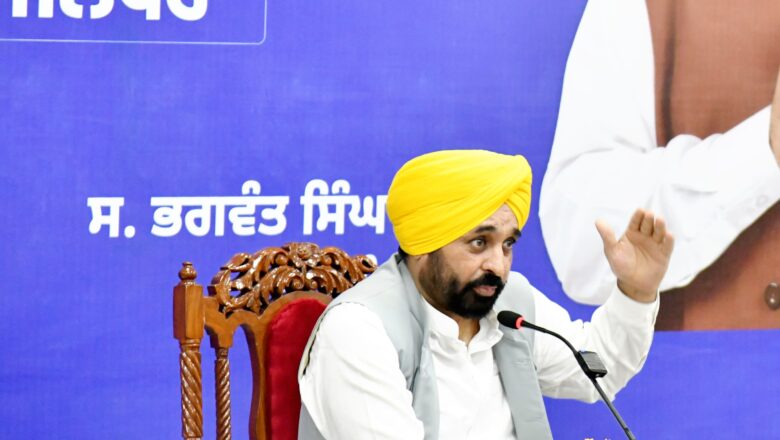 ਮੁੱਖ ਮੰਤਰੀ ਵੱਲੋਂ ਮਾਝਾ ਅਤੇ ਦੁਆਬਾ ਦੇ ਜ਼ਿਲ੍ਹਿਆ ਦੇ ਵਿਕਾਸ ਕਾਰਜਾਂ ਦਾ ਜਾਇਜ਼ਾ