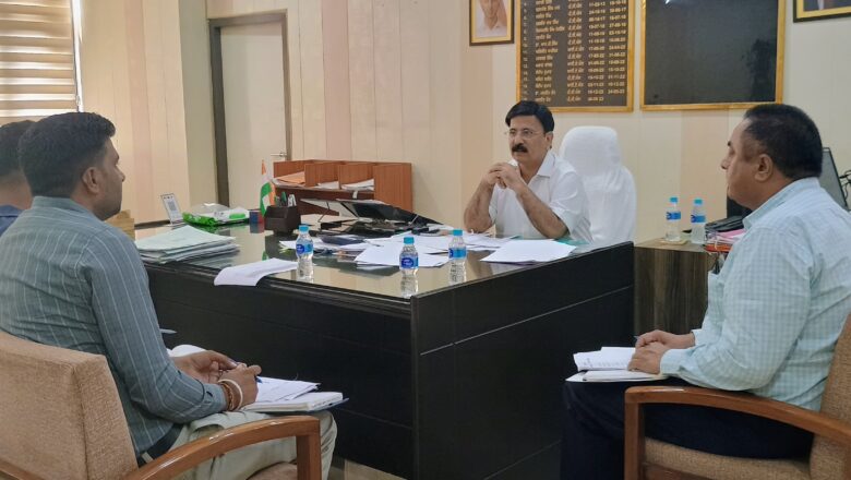 ਵਧੀਕ ਡਿਪਟੀ ਕਮਿਸ਼ਨਰ ਵੱਲੋਂ ਮਗਨਰੇਗਾ ਨਾਲ ਸਬੰਧਿਤ ਸਕੀਮਾਂ ਦੀ ਕੀਤੀ ਗਈ ਰੀਵਿਊ ਮੀਟਿੰਗ