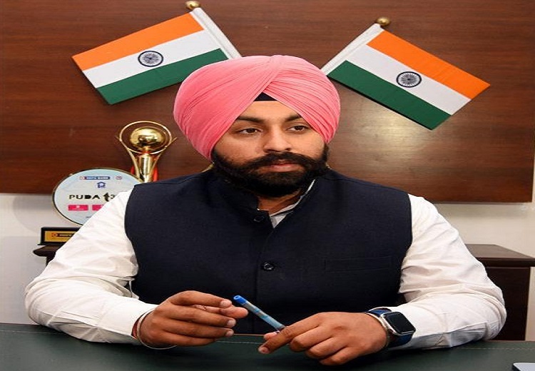 Sidhu resign 13