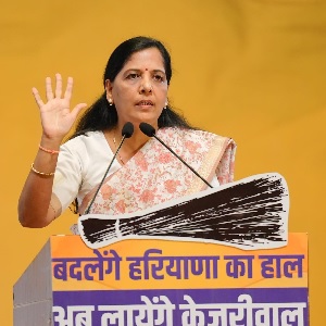Sunita kejriwal