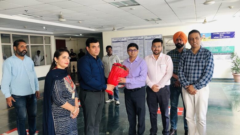 ਹੈਲਪ ਡੈਸਕ ਦਾ ਸਥਾਨ ਸਬ ਰਜਿਸਟਰਾਰ ਦਫਤਰ ਪ੍ਰਵੇਸ਼ ਦੁਆਰ ਤੋਂ ਬਦਲ ਕੇ ਐਸ ਡੀ ਐਮ ਦਫਤਰ ਦੀ ਐਂਟਰੀ ਵੱਲ ਤਬਦੀਲ ਕੀਤਾ ਗਿਆ 