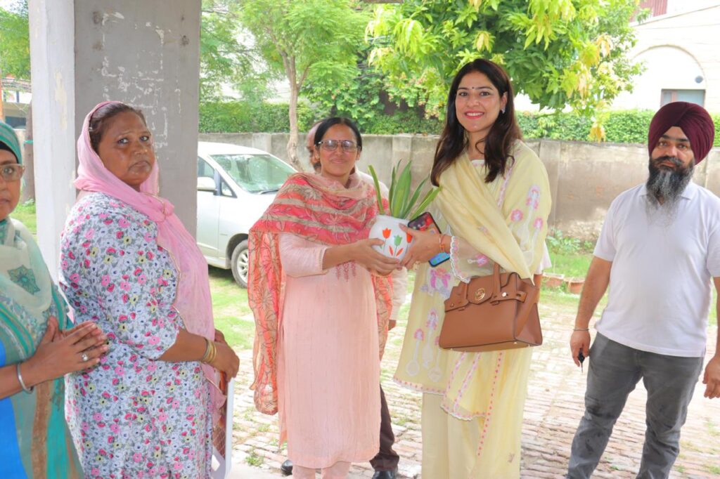 1 Aug PN 2 Red cross (1)