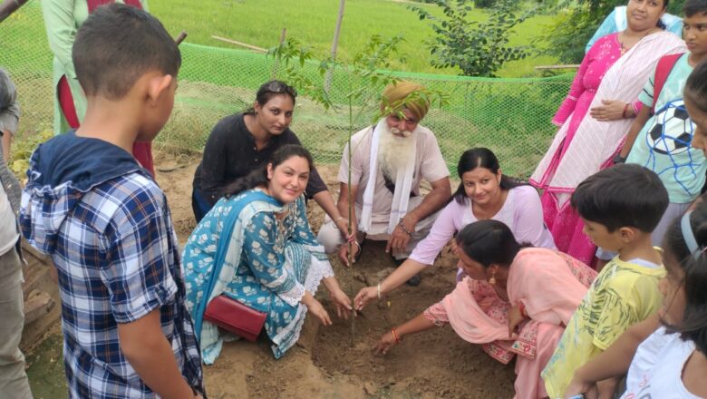 ਬਠਿੰਡਾ ਮਿਲਟਰੀ ਸਟੇਸ਼ਨ ਦੀਆਂ ਔਰਤਾਂ ਅਤੇ ਬੱਚਿਆਂ ਦਾ ਸਸ਼ਕਤ ਦੌਰਾ ਉੱਦਮੀ ਸਫਲਤਾ ਦੀਆਂ ਕਹਾਣੀਆਂ ਦੀ ਪੜਚੋਲ ਕਰਦਾ
