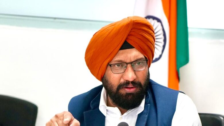 ਸਥਾਨਕ ਸਰਕਾਰਾਂ ਮੰਤਰੀ ਨੇ ਸਮੂਹ ਜ਼ਿਲ੍ਹਿਆਂ ਦੇ ਮਿਉਂਸੀਪਲ ਕਮਿਸ਼ਨਰਾਂ ਅਤੇ ਵਧੀਕ ਡਿਪਟੀ ਕਮਿਸ਼ਨਰਾਂ ਨਾਲ ਕੀਤੀ ਮੀਟਿੰਗ