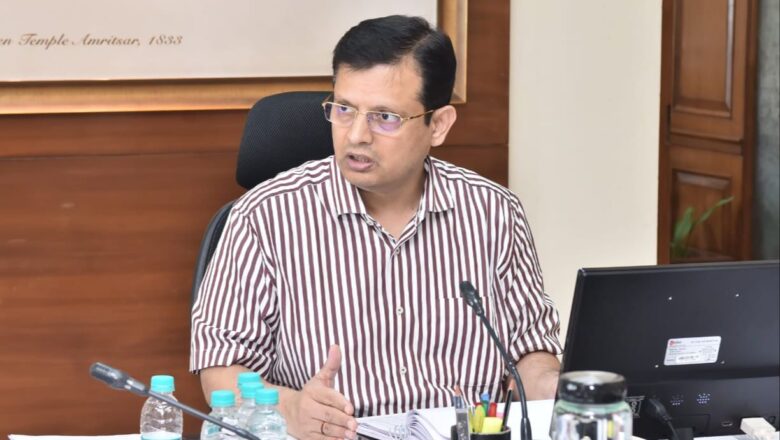 ਸਾਫ਼ ਵਾਤਾਵਰਣ ਪ੍ਰਤੀ ਮੁੱਖ ਮੰਤਰੀ ਦੀ ਵਚਨਬੱਧਤਾ ਤਹਿਤ ਸਾਰੇ ਸ਼ਹਿਰਾਂ ਵਿੱਚ ਸਫ਼ਾਈ ਲਈ ਵਿਸ਼ੇਸ਼ ਮੁਹਿੰਮ ਵਿੱਢੀ ਜਾਵੇਗੀ: ਅਨੁਰਾਗ ਵਰਮਾ