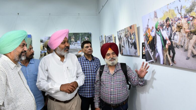 ਵਿੱਤ ਮੰਤਰੀ ਹਰਪਾਲ ਸਿੰਘ ਚੀਮਾ ਵੱਲੋਂ ਵਿਸ਼ਵ ਫੋਟੋਗ੍ਰਾਫੀ ਦਿਵਸ ਮੌਕੇ ਫੋਟੋਗ੍ਰਾਫੀ ਪ੍ਰਦਰਸ਼ਨੀ ਦਾ ਉਦਘਾਟਨ