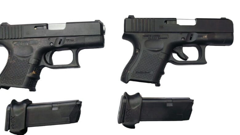 ਸੁਤੰਤਰਤਾ ਦਿਵਸ ਤੋਂ ਪਹਿਲਾਂ ਪੰਜਾਬ ਪੁਲਿਸ ਨੇ ਸਰਹੱਦ ਪਾਰ ਦੇ ਤਸਕਰੀ ਮੋਡਿਊਲ ਦਾ ਕੀਤਾ ਪਰਦਾਫਾਸ਼; 2 ਗਲਾਕ ਪਿਸਤੌਲਾਂ ਸਮੇਤ ਇੱਕ ਵਿਅਕਤੀ ਕਾਬੂ