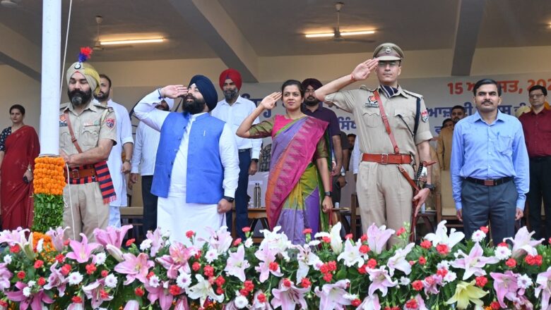 ਪੰਜਾਬ ਦੀ ਭਗਵੰਤ ਮਾਨ ਸਰਕਾਰ ਸ਼ਹੀਦਾਂ ਦੇ ਸੁਫ਼ਨੇ ਪੂਰੇ ਕਰਨ ਲਈ ਵਚਨਬੱਧ- ਸਿਖਿਆ ਮੰਤਰੀ ਹਰਜੋਤ ਸਿੰਘ ਬੈਂਸ 