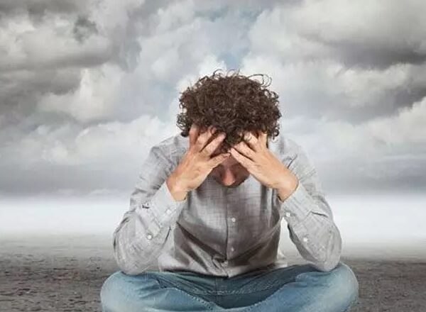 ਕੁੜੀ ਨੂੰ ਮਿਲਣ ਦੇ ਚੱਕਰ ਵਿਚ ਹੀ ਖੁੱਸ ਗਈ ਸਰਪੰਚੀ