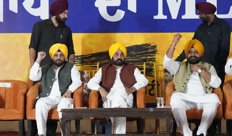 ਕਾਂਗਰਸੀ ਆਗੂਆਂ ਦਾ ਮੁੱਖ ਕੰਮ ਕੁਰਸੀ ਲਈ ਆਪਸ ਵਿੱਚ ਲੜਨਾ ਹੈ, ਉਹਨਾਂ ਦਾ ਜਨਤਾ ਨਾਲ ਕੋਈ ਲੈਣਾ-ਦੇਣਾ ਨਹੀਂ – ਭਗਵੰਤ ਮਾਨ