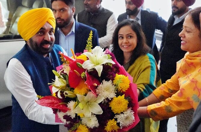 ਲੋਕਾਂ ਨੇ ਸਰਕਾਰ ਦੀਆਂ ਨੀਤੀਆਂ ਦੇ ਹੱਕ ‘ਚ ਫਤਵਾ ਦਿੱਤਾ : ਭਗਵੰਤ ਮਾਨ
