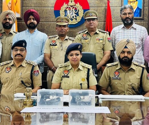 ਅੱਤਵਾਦੀ ਅਰਸ਼ ਡੱਲਾ ਗਿਰੋਹ ਦੇ ਦੋ ਸ਼ੂਟਰਾਂ ਦੀ ਗ੍ਰਿਫਤਾਰੀ ਨਾਲ ਟਾਰਗੇਟ ਕਿਲਿੰਗ ਦੀਆਂ ਚਾਰ ਸੰਭਾਵਿਤ ਕੋਸ਼ਿਸ਼ਾਂ ਨੂੰ ਟਾਲਿਆ ਅਤੇ ਤਿੰਨ ਸਨਸਨੀਖੇਜ਼ ਅਪਰਾਧਾਂ ਦੀ ਗੁੱਥੀ ਸੁਲਝਾਈ