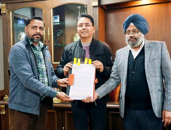 ਚਾਰ ਮਹੀਨੇ ‘ਚ 663 ਕਿਸਾਨਾਂ ਨੂੰ ਮਿਲਣਗੇ ਸੋਲਰ ਪੰਪ : ਅਰੋੜਾ