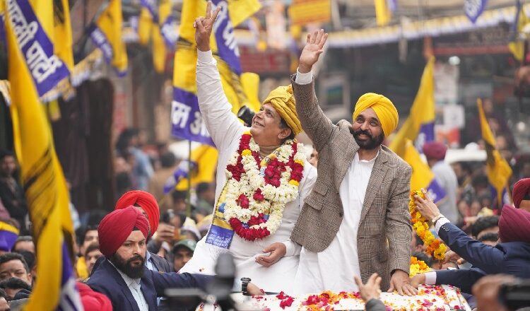 ਭਗਵੰਤ ਮਾਨ ਨੇ ਕੱਢਿਆ ਦਿੱਲੀ ‘ਚ ਰੋਡ ਸ਼ੋਅ