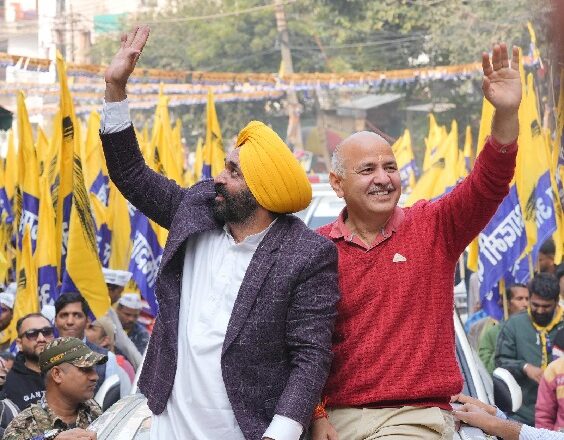 ਭਗਵੰਤ ਮਾਨ ਦੇ ਰੋਡ ਸ਼ੋਅ ‘ਚ ਦਿੱਲੀ ਦੇ ਲੋਕਾਂ ਦਾ ਆਇਆ ਹੜ੍ਹ