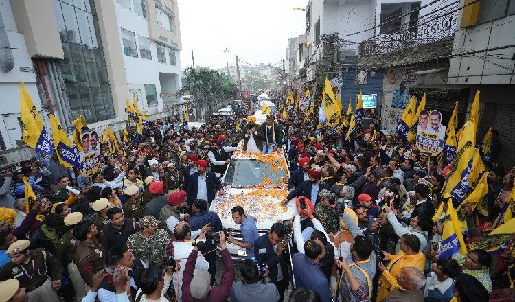 ਭਗਵੰਤ ਮਾਨ ਦੇ ਰੋਡ ਸ਼ੋਅ ਨੂੰ ਭਰਵਾਂ ਹੁੰਗਾਰਾ