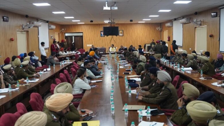 ਪੰਜਾਬ ‘ਚ ਨਸ਼ਾ ਤਸਕਰਾਂ ਵਿਰੁੱਧ ਕਾਰਵਾਈ ਲਈ ਪੁਲੀਸ ਨੂੰ ਪੂਰੀ ਖੁੱਲ੍ਹ : ਅਰੋੜਾ