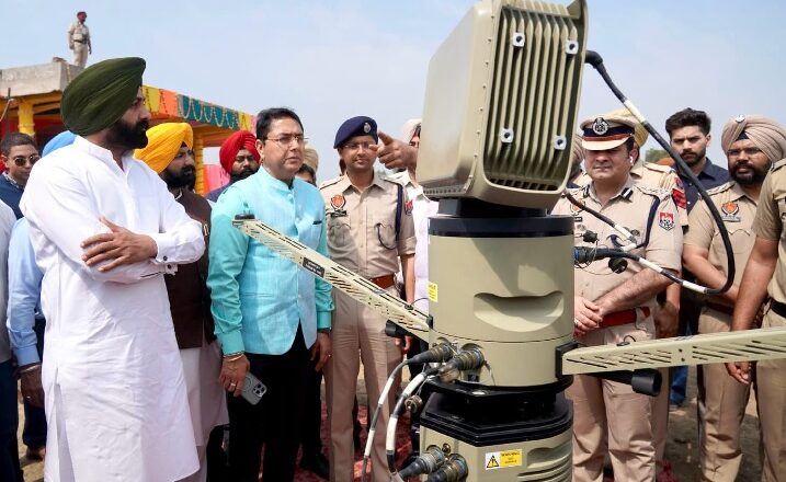 ਸਰਹੱਦ ਪਾਰਲੇ ਅੱਤਵਾਦ ਨਾਲ ਨਜਿੱਠਣ ਲਈ ਸਰਕਾਰ ਦ੍ਰਿੜ : ਅਰੋੜਾ