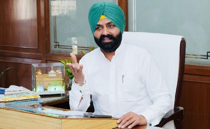 ਪੰਜਾਬ ਸਰਕਾਰ ਨੇ ਆਰ.ਸੀ. ਅਤੇ ਡੀ.ਐਲ. ਦੇ ਬੈਕਲਾਗ ਸਬੰਧੀ ਲਿਆ ਵੱਡਾ ਫੈਸਲਾ; ਰਜਿਸਟ੍ਰੇਸ਼ਨ ਦੇ ਅਧਿਕਾਰ ਖੇਤਰੀ ਅਧਿਕਾਰੀਆਂ ਨੂੰ ਦਿੱਤੇ