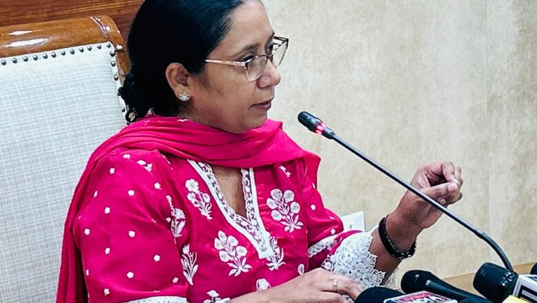 ਪੰਜਾਬ ਸਰਕਾਰ ਵੱਲੋਂ ਭੀਖ ਮੰਗਣ ਵਾਲੇ ਬੱਚਿਆਂ ਖ਼ਿਲਾਫ਼ ਚਲ ਰਹੀ ਮੁਹਿੰਮ ‘ਚ ਗਿਆਰਾਂ ਛਾਪਿਆਂ ਦੌਰਾਨ 3 ਬੱਚੇ ਰੈਸਕਿਉ: ਡਾ. ਬਲਜੀਤ ਕੌਰ