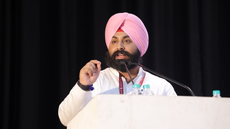 ਸਰਕਾਰੀ ਸਕੂਲਾਂ ਦੇ 11ਵੀਂ -12ਵੀਂ ਦੇ ਵਿਦਿਆਰਥੀਆਂ ਨੂੰ ਕਾਰੋਬਾਰ ਅਤੇ ਮਾਰਕੀਟਿੰਗ ਵਿੱਚ ਪ੍ਰਬੀਨ ਬਣਾਏਗੀ ਪੰਜਾਬ ਸਰਕਾਰ: ਹਰਜੋਤ ਬੈਂਸ