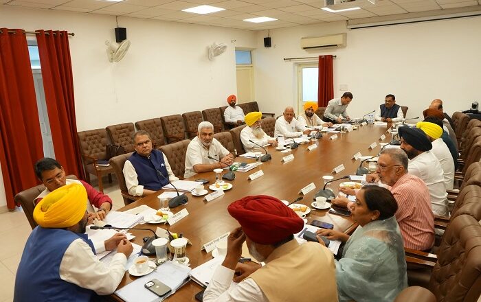 ਮੁੱਖ ਮੰਤਰੀ ਦੀ ਅਗਵਾਈ ’ਚ ਵਜ਼ਾਰਤ ਵੱਲੋਂ ‘ਪੰਜਾਬ ਪਵਿੱਤਰ ਗ੍ਰੰਥਾਂ ਵਿਰੁੱਧ ਅਪਰਾਧ ਦੀ ਰੋਕਥਾਮ ਬਾਰੇ ਬਿੱਲ-2025’ ਨੂੰ ਮਨਜ਼ੂਰੀ
