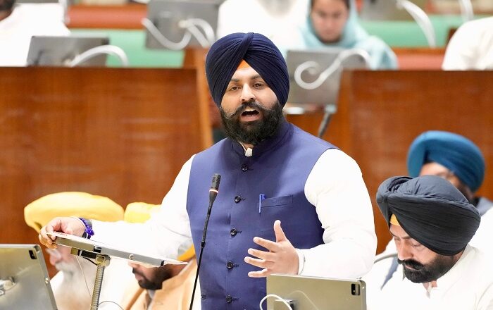 ਕੈਬਨਿਟ ਮੰਤਰੀ ਹਰਜੋਤ ਬੈਂਸ ਨੇ ਵਿਧਾਨ ਸਭਾ ਵਿੱਚ ਪੰਜਾਬੀਆਂ ਦੀਆਂ ਭਾਵਨਾਵਾਂ ਪ੍ਰਗਟ ਕੀਤੀਆਂ- ਆਗੂ