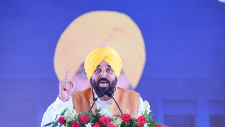 ਮੁੱਖ ਮੰਤਰੀ ਨੇ ਨਸ਼ਾ ਤਸਕਰੀ ਦੇ ਵੱਡੇ ‘ਜਰਨੈਲਾਂ’ ਨਾਲ ਕੋਈ ਰਹਿਮ ਨਾ ਵਰਤਣ ਦੀ ਗੱਲ ਦੁਹਰਾਈ