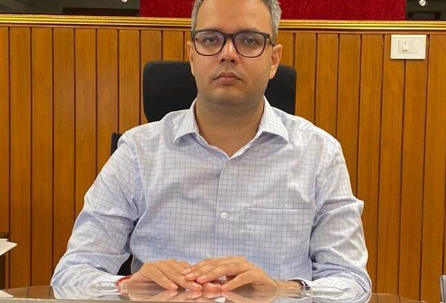 ਆਯੂਰਵੈਦਿਕ ਵਿਭਾਗ ਵੱਲੋਂ ਜਿਲ੍ਹਾ ਤਰਨ ਤਾਰਨ ਵਿਖੇ 28 ਜੁਲਾਈ ਤੋਂ 21 ਅਗਸਤ ਤੱਕ ਕੀਤਾ ਜਾਵੇਗਾ ਆਯੂਸ਼ (ਮੈਡੀਕਲ) ਕੈਂਪਾਂ ਦਾ  ਆਯੋਜਨ- ਡਿਪਟੀ ਕਮਿਸ਼ਨਰ