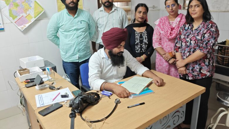 ਹੜ ਨਾਲ ਪ੍ਰਭਾਵਿਤ ਖੇਤਰਾਂ ਵਿੱਚ ਪ੍ਰਸ਼ਾਸਨਿਕ ਅਧਿਕਾਰੀ ਅਤੇ ਕਰਮਚਾਰੀ ਪੂਰੀ ਤਰ੍ਹਾਂ ਨਾਲ ਹਨ ਮੁਸਤੈਦ-  ਡਿਪਟੀ ਕਮਿਸ਼ਨਰ 
