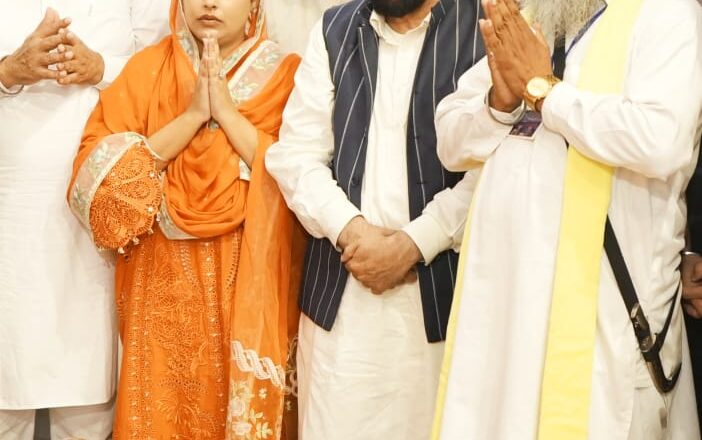 ਮੁੱਖ ਮੰਤਰੀ ਨੇ ਟਿੱਲਾ ਬਾਬਾ ਸ਼ੇਖ ਫ਼ਰੀਦ ਵਿਖੇ ਮੱਥਾ ਟੇਕਿਆ