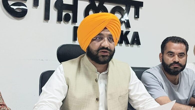 ਰਾਹਤ ਸਮੱਗਰੀ ਤੋਂ ਲੈ ਕੇ ਸਿਹਤ ਸੇਵਾਵਾਂ ਤੱਕ-ਹਰ ਪਲ ਹੜ੍ਹ ਪੀੜਤਾਂ ਦੇ ਨਾਲ ਖੜ੍ਹੀ ਮਾਨ ਸਰਕਾਰ