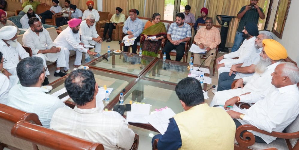 Ministers meeting