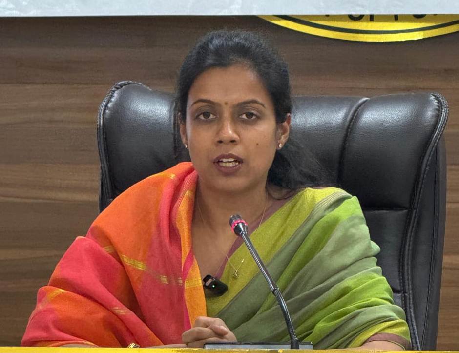 Aashika jain dc hoshiarpur