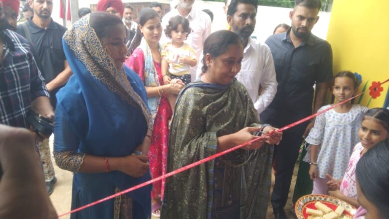 ਕੈਬਨਿਟ ਮੰਤਰੀ ਡਾ. ਬਲਜੀਤ ਕੌਰ ਵਲੋਂ ਬਲਾਕ ਮਲੋਟ ਦੇ ਪਿੰਡਾਂ ਰੱਥੜੀਆਂ, ਭਲੇਰੀਆਂ, ਚੱਕ ਤਾਮਕੋਟ ਅਤੇ ਦਬੜਾ ਵਿਖੇ ਵੱਖ-ਵੱਖ ਕੰਮਾਂ ਦੇ ਕੀਤੇ ਉਦਘਾਟਨ