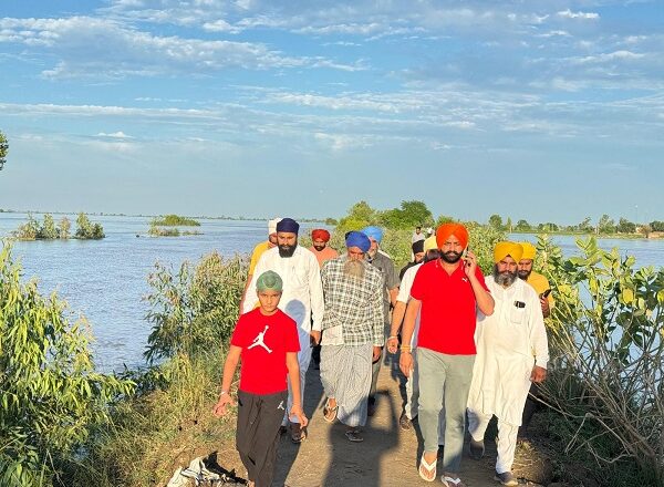 ਲਾਲਜੀਤ ਭੁੱਲਰ ਦੀ ਅਗਵਾਈ ਵਿੱਚ ਹਲਕਾ ਪੱਟੀ ਦੇ ਪਿੰਡ ਭਾਓਵਾਲ ਵਿਖੇ ਰਾਹਤ ਕੈਂਪ ਖੋਲ੍ਹਿਆ