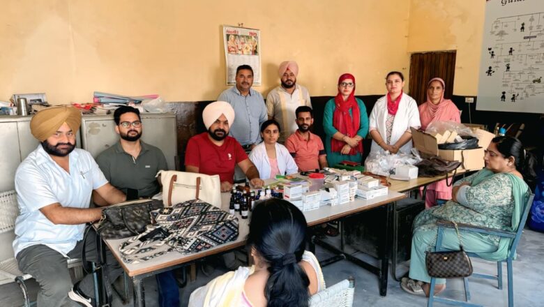ਹੜ੍ਹ ਪ੍ਰਭਾਵਿਤ ਇਲਾਕਿਆਂ ਵਿਚ ਸਿਹਤ ਵਿਭਾਗ ਚੋਂਕਸ