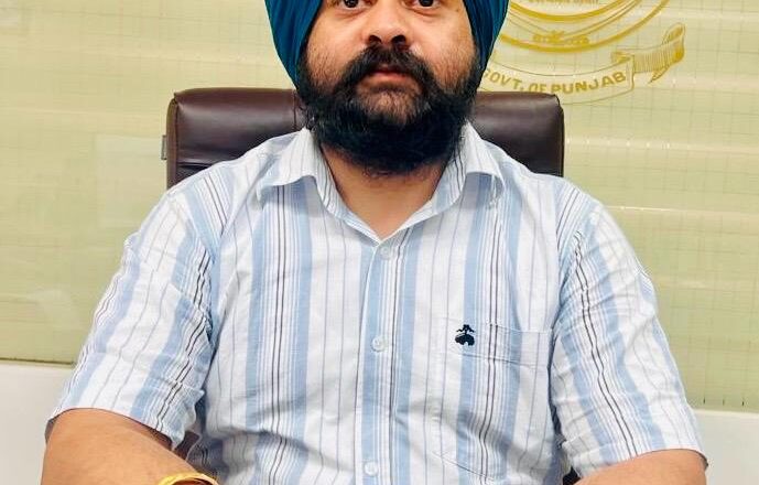 ਪਸ਼ੂ ਪਾਲਣ ਵਿਭਾਗ ਵੱਲੋਂ ਜ਼ਿਲ੍ਹਾ ਗੁਰਦਾਸਪੁਰ ਦੇ ਹੜ੍ਹ ਪ੍ਰਭਾਵਿਤ ਇਲਾਕੇ ਦੇ ਪਸ਼ੂ-ਪਾਲਕਾਂ ਲਈ ਹੈਲਪ ਲਾਈਨ ਨੰਬਰ 84376-22298 ਜਾਰੀ