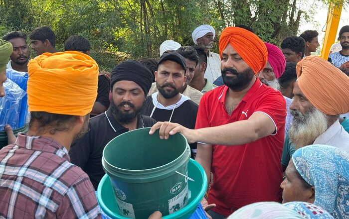 ਕੈਬਨਿਟ ਮੰਤਰੀ ਸਲਾਲਜੀਤ ਸਿੰਘ ਭੁੱਲਰ ਵਿਧਾਨ ਸਭਾ ਹਲਕਾ ਪੱਟੀ ਦੇ ਹੜ੍ਹ ਪ੍ਰਭਾਵਿਤ ਖੇਤਰਾਂ ਵਿੱਚ ਪਹੁੰਚੇ