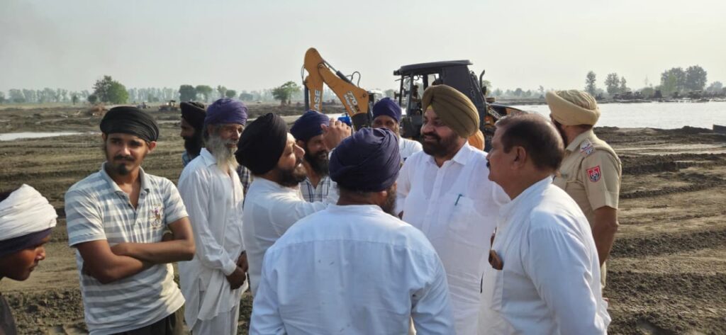 Whatsapp image 2025 09 22 at 3.46.00 pm (1)