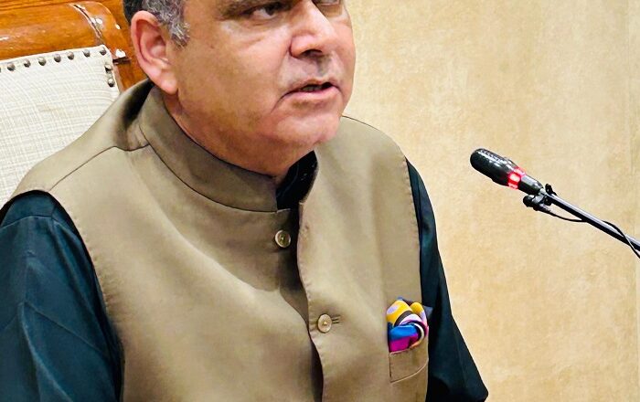 ਪੰਜਾਬ ਦੇ ਉਦਯੋਗਪਤੀਆਂ ਨੇ ਮੁੱਖ ਮੰਤਰੀ ਭਗਵੰਤ ਸਿੰਘ ਮਾਨ ਨੂੰ ਮੁੱਖ ਮੰਤਰੀ ਰੰਗਲਾ ਪੰਜਾਬ ਫੰਡ ਲਈ ਲਗਭਗ 6 ਕਰੋੜ ਰੁਪਏ ਦੇ ਚੈੱਕ ਸੌਂਪੇ