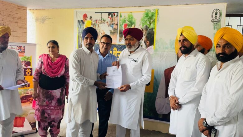 ਕੈਬਨਿਟ ਮੰਤਰੀ ਹਰਪਾਲ ਸਿੰਘ ਚੀਮਾ ਨੇ ਹਲਕਾ ਦਿੜ੍ਹਬਾ ਦੇ 13 ਹੜ੍ਹ ਪੀੜਤਾਂ ਨੂੰ ਮੁਆਵਜ਼ਾ ਰਾਸ਼ੀ ਦੇ ਮਨਜ਼ੂਰੀ ਪੱਤਰ ਸੌਂਪੇ